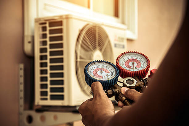 Professional Ac Installation technician working in New London, MN